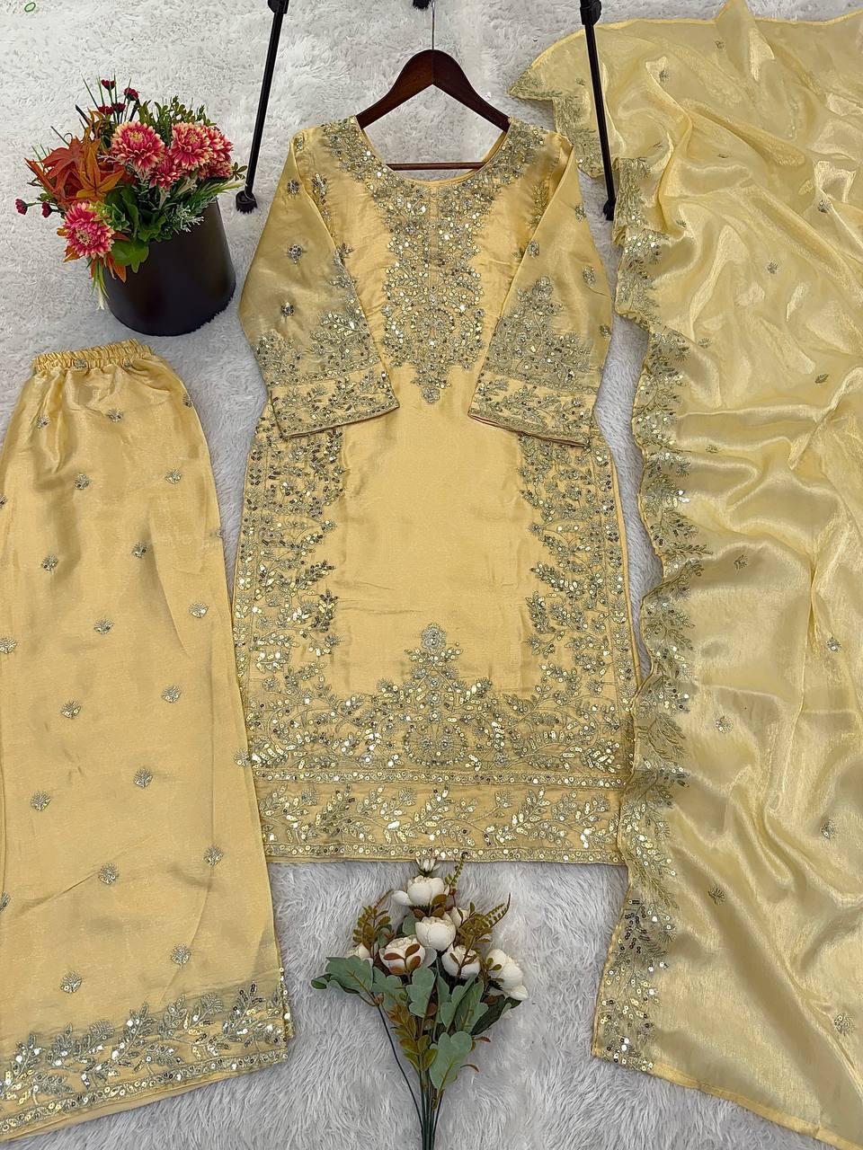 Roman Fabric Suit Set Golden